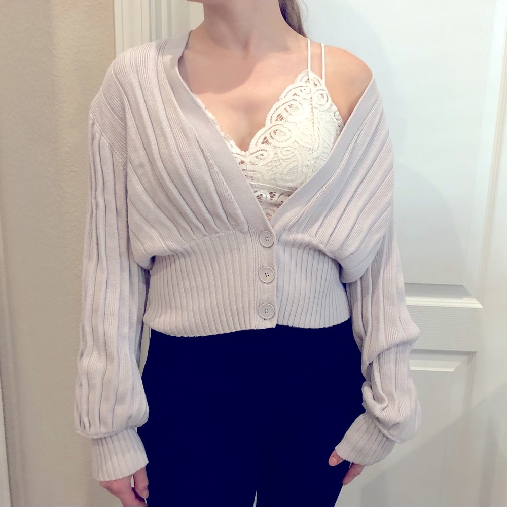 Aritzia Chunky Knit Cropped Lavendar Sweater